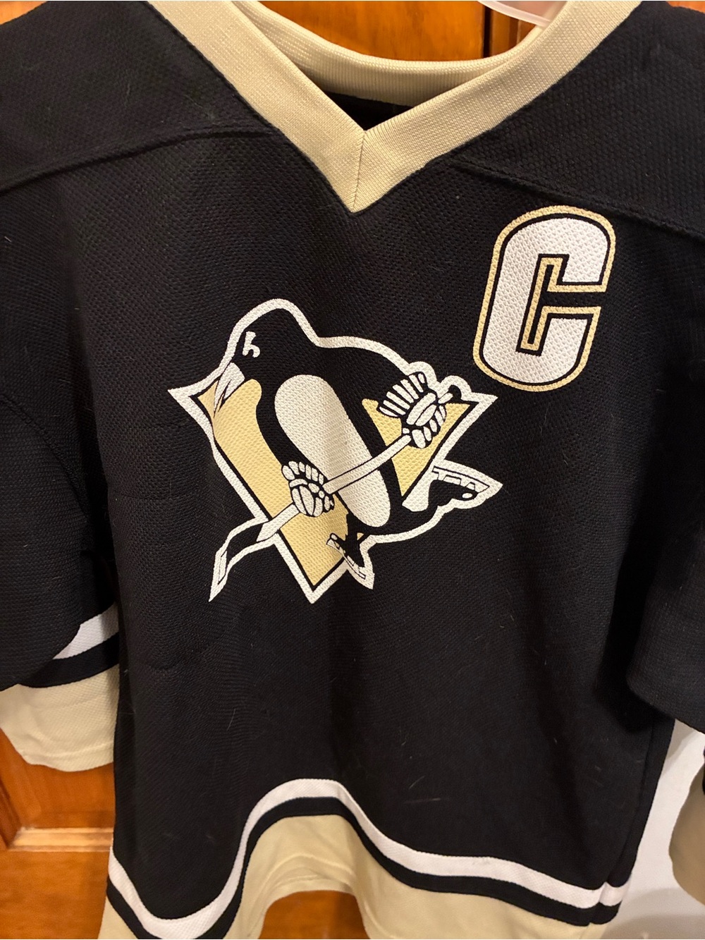 Sidney Crosby number 87 Pittsburgh Penguins Reebok premier jersey youth large